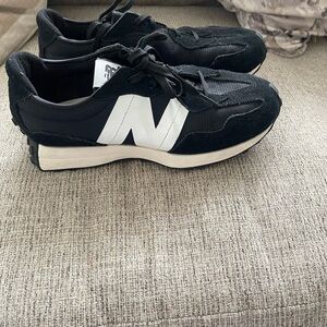 New Balance Black and White Women's Shoes